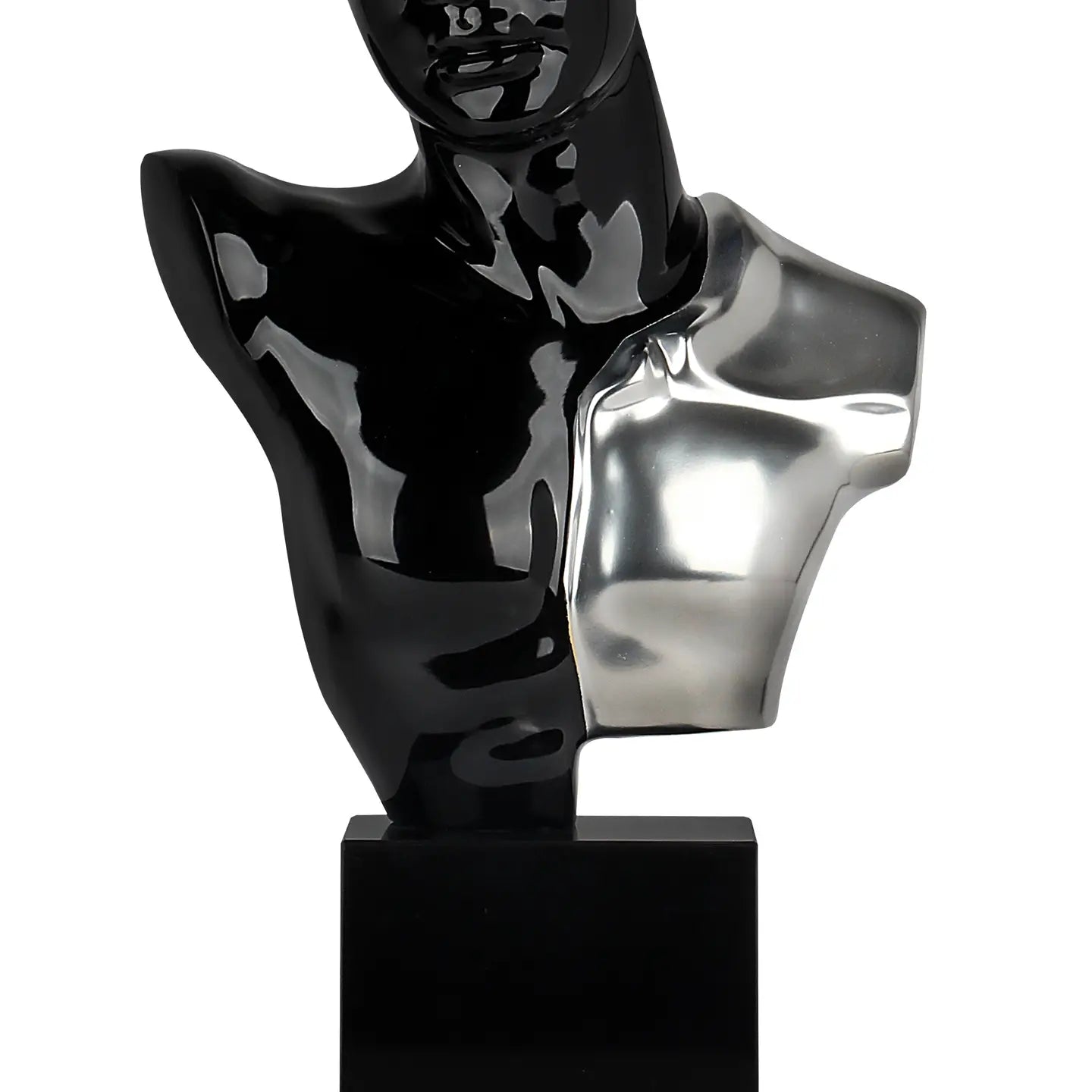 Sculpture en résine « Buste de guerrier »